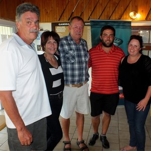 Die wenspan, met vlnr Jakkie (wenner) en RenÃ© Beukes, Bev Swart, saam met Daniel (wenner) en Jorine van der Merwe